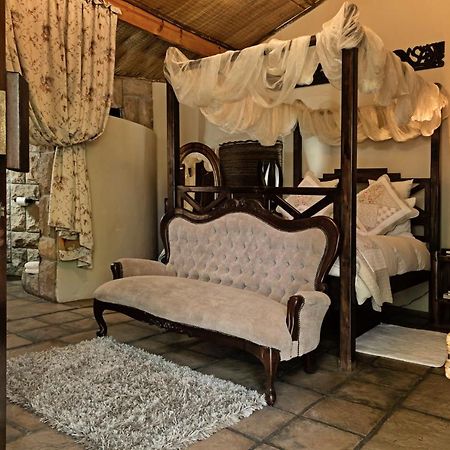 De Loft Guesthouse Piet Retief ภายนอก รูปภาพ