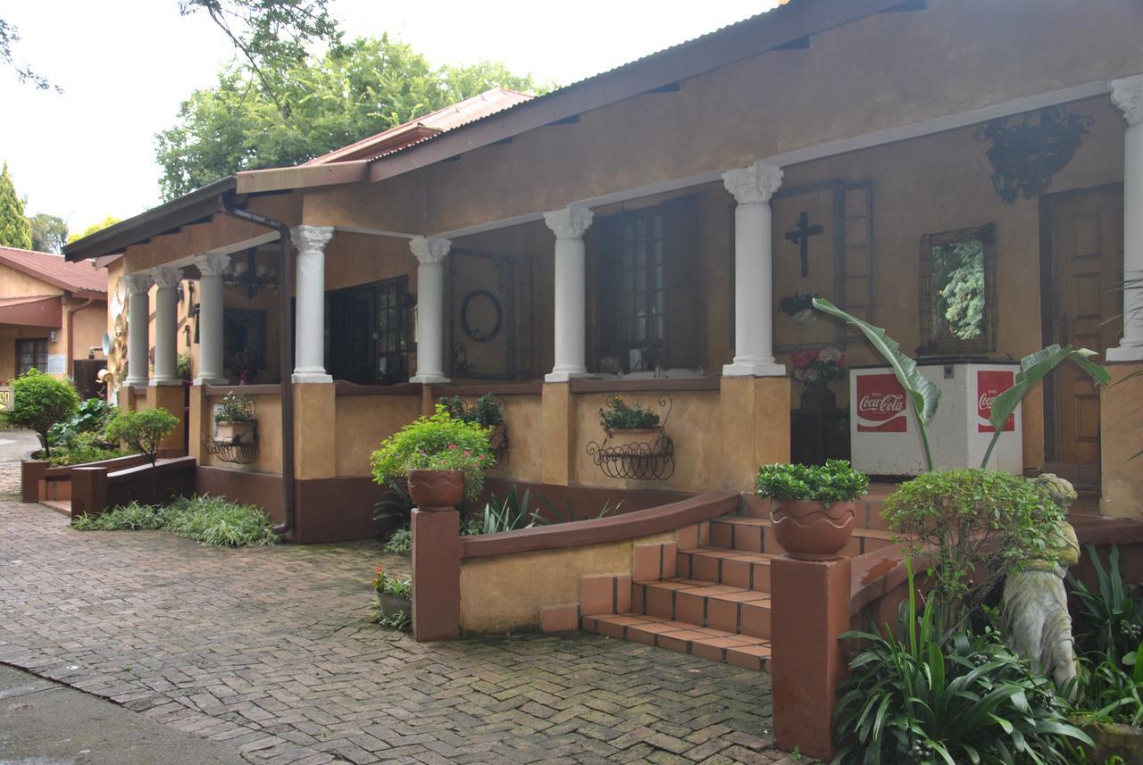 De Loft Guesthouse Piet Retief ภายนอก รูปภาพ